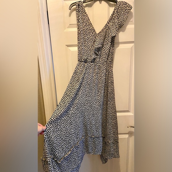 Business Dress - Picture 1 of 4